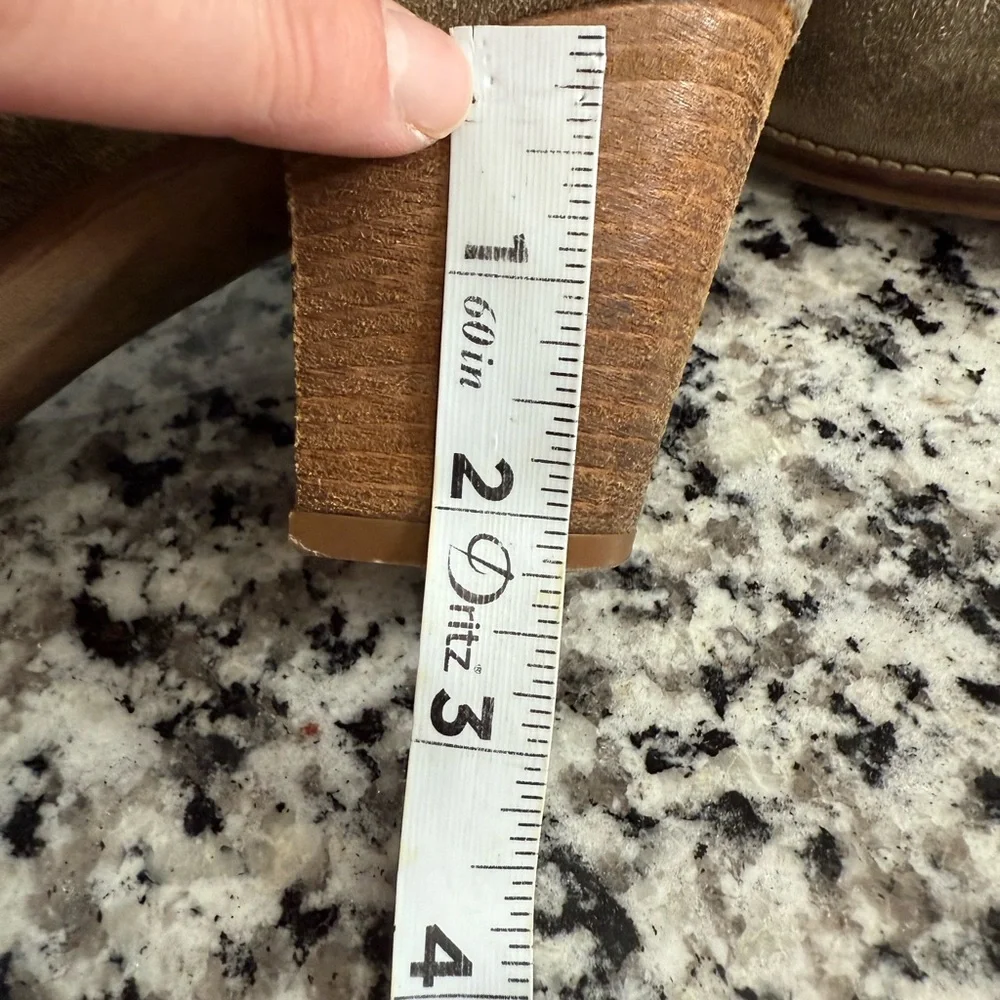 Madewell Billie Suede Ankle‎ Booties Taupe Block Heel Size 7.5 Made in Italy